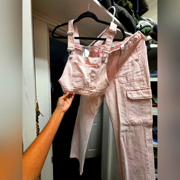 Pink Striped Crop Top and Pants Set - Picture 2 of 8